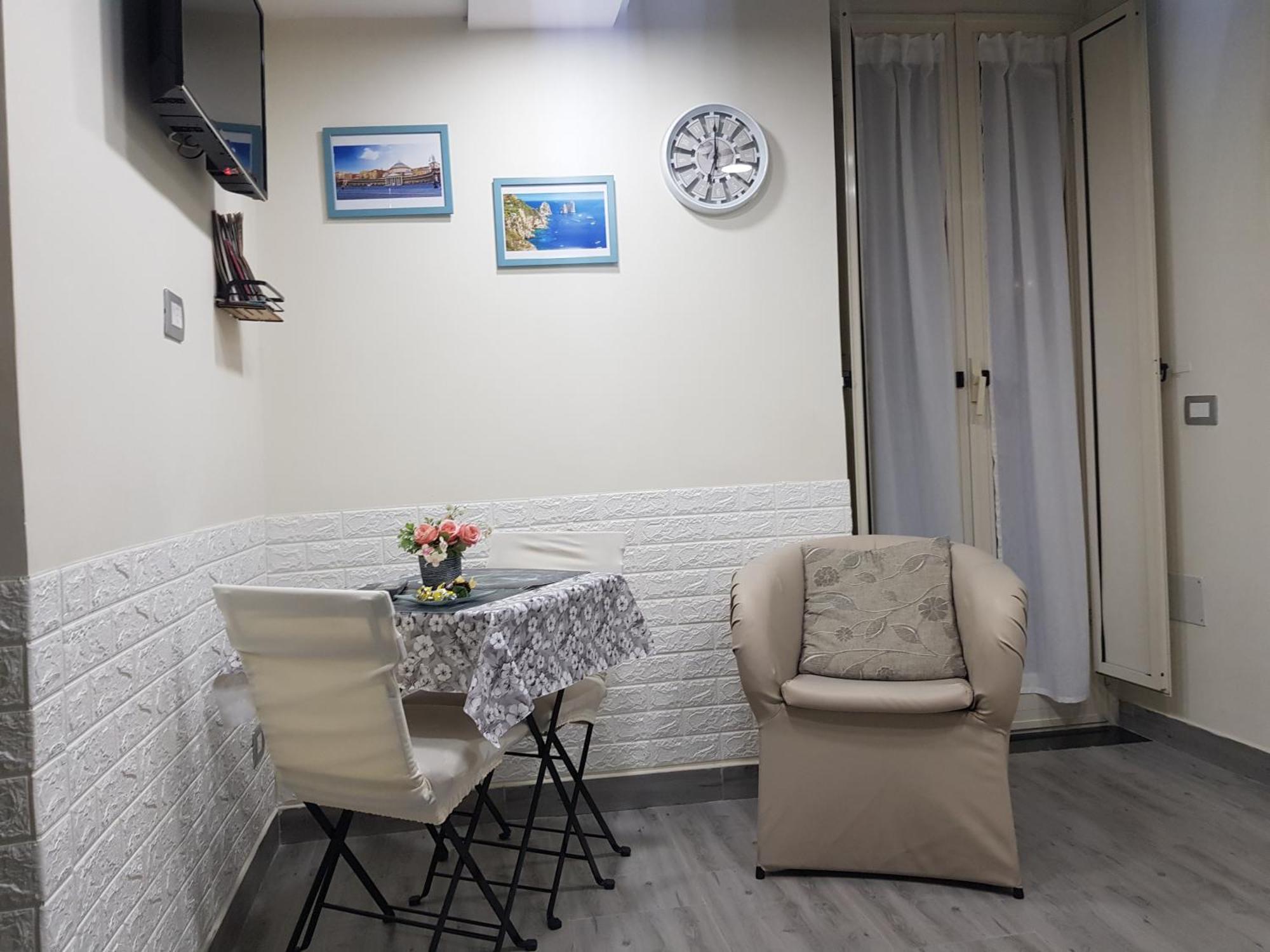 La Casa Di Nana' Apartment Napoli Bagian luar foto