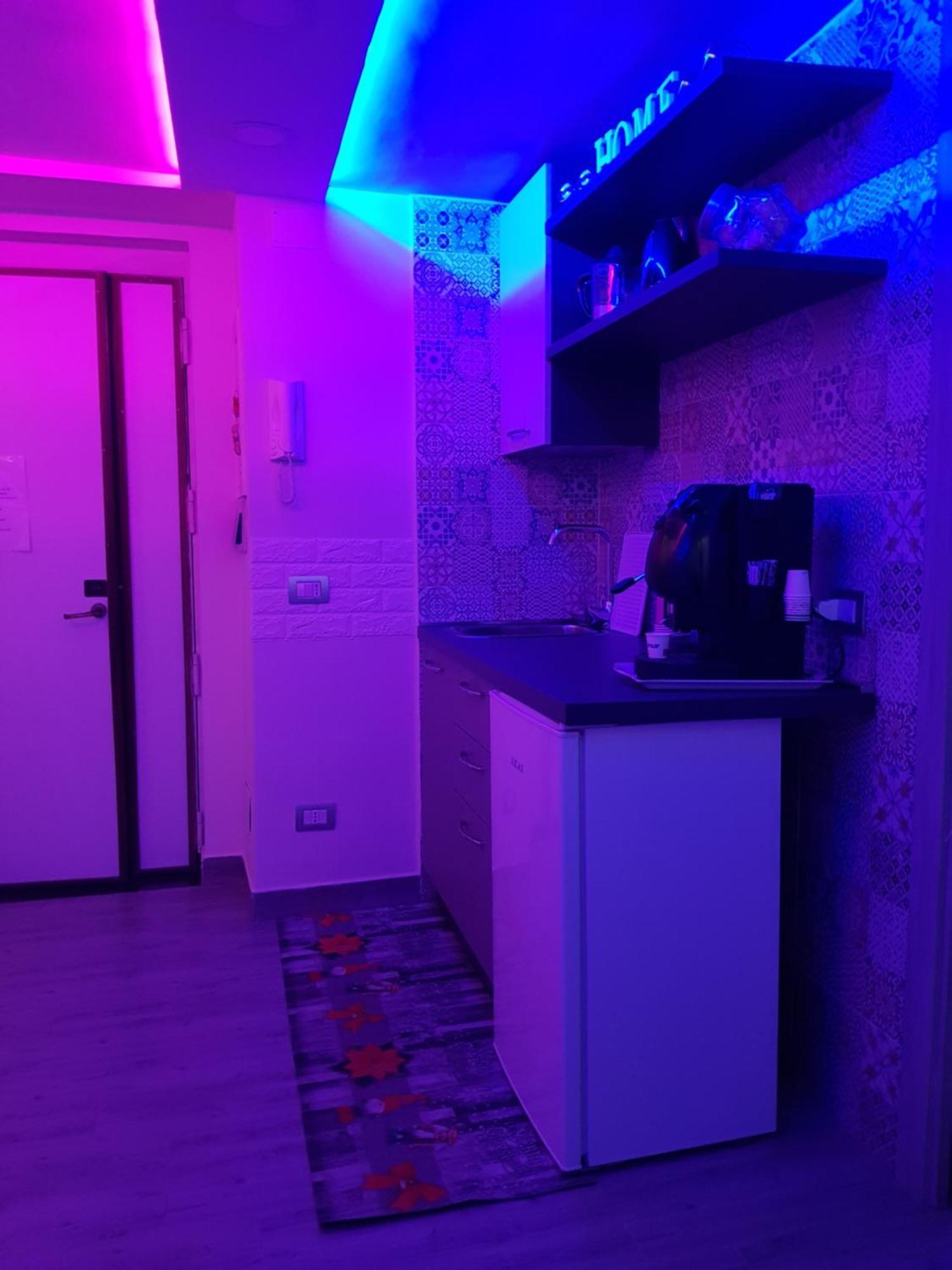 La Casa Di Nana' Apartment Napoli Bagian luar foto