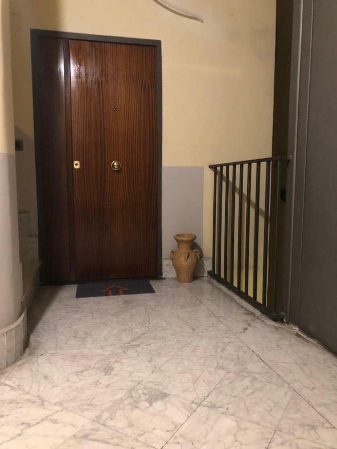 La Casa Di Nana' Apartment Napoli Bagian luar foto