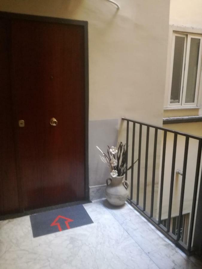La Casa Di Nana' Apartment Napoli Bagian luar foto